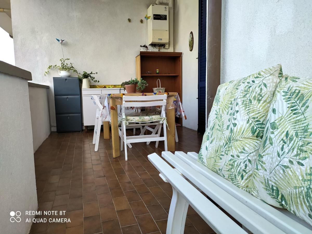 Tra Puccini Ed Il Mare Apartment *